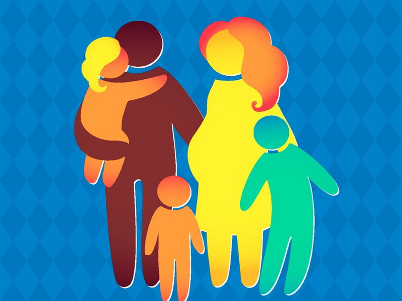 Закреплен новый подход к определению статуса многодетной семьи и обновлены меры социальной поддержки.