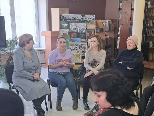 В Центральной библиотеке поселка состоялась очередная встреча клуба «Женская территория»..